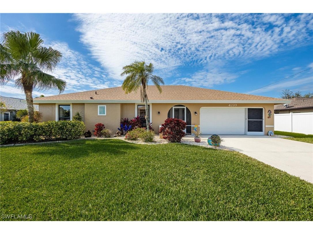 4220 SE 2nd Avenue Cape Coral FL 33904 224011289 image1