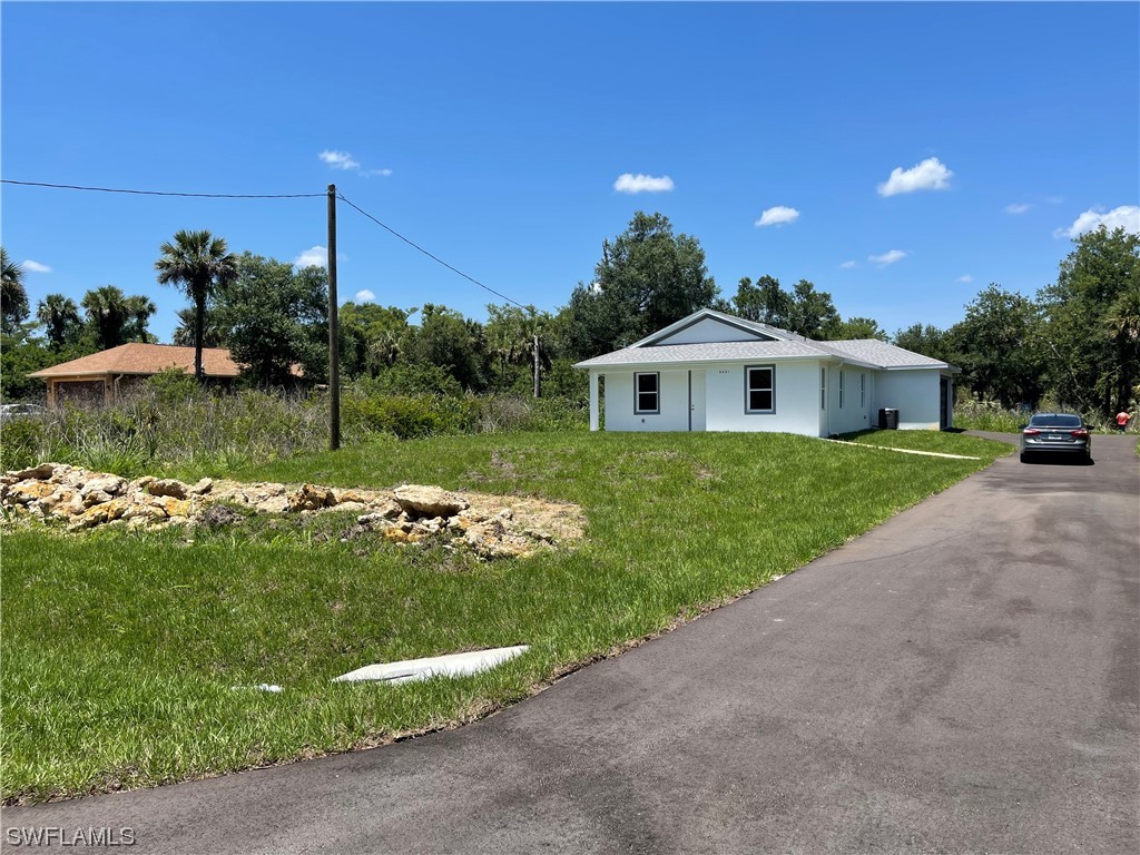 4221 32nd Avenue SE Naples FL 34117 224022818 image1