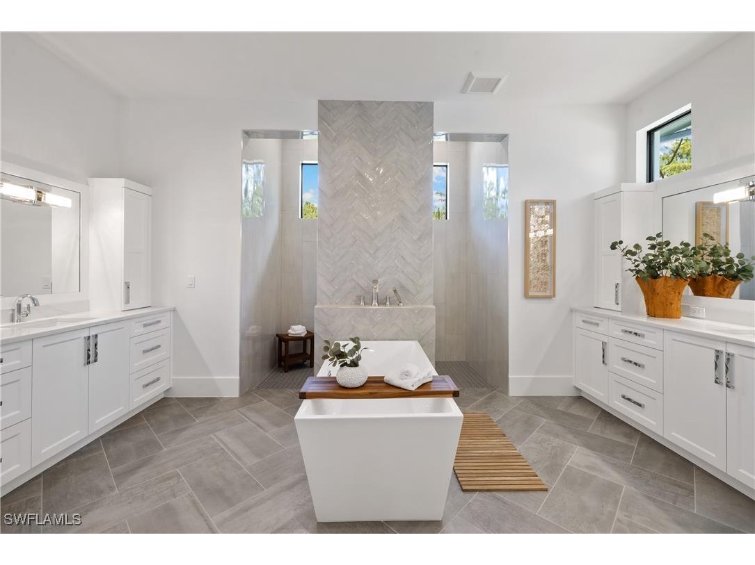 4221 7th Avenue NW Naples FL 34119 225084874 image15