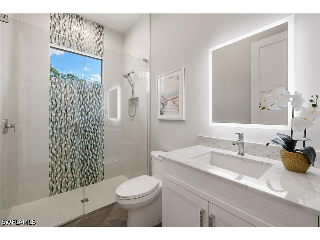 4221 7th Avenue NW Naples FL 34119 226018661 image16