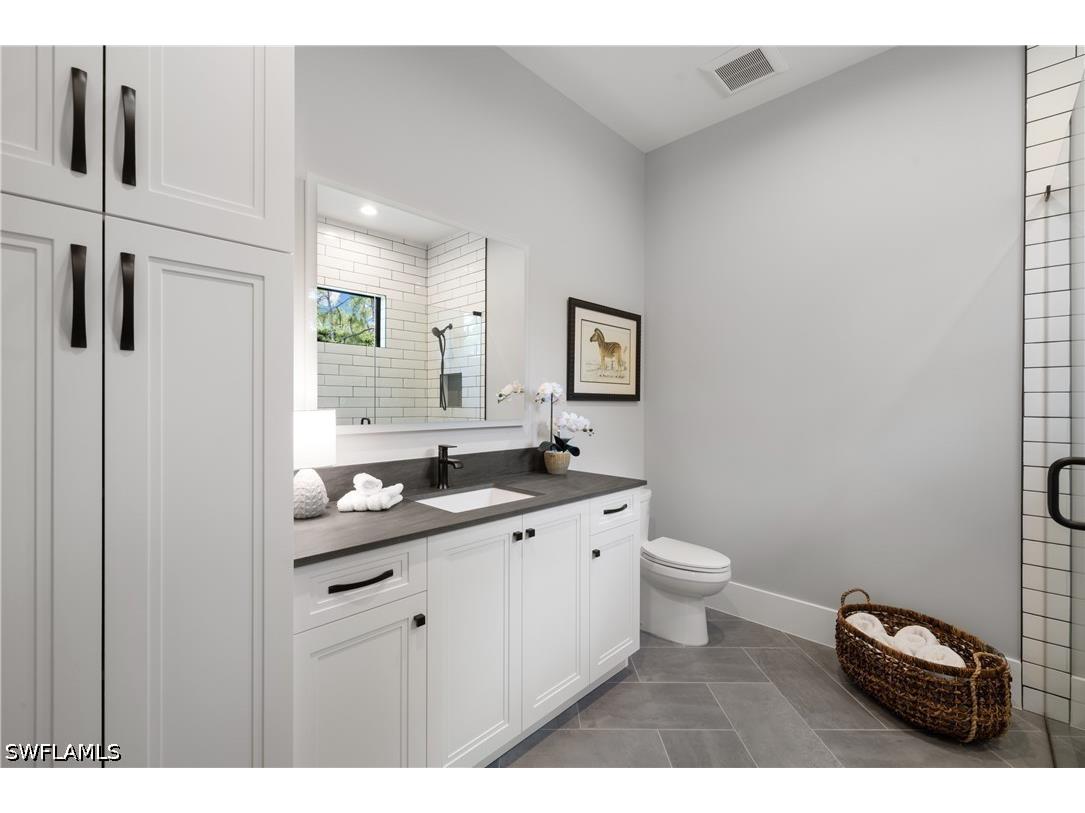 4221 7th Avenue NW Naples FL 34119 226018661 image18