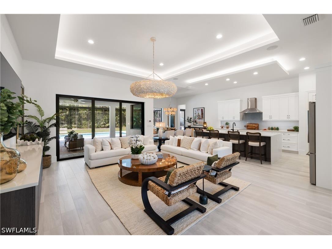 4221 7th Avenue NW Naples FL 34119 226018661 image3
