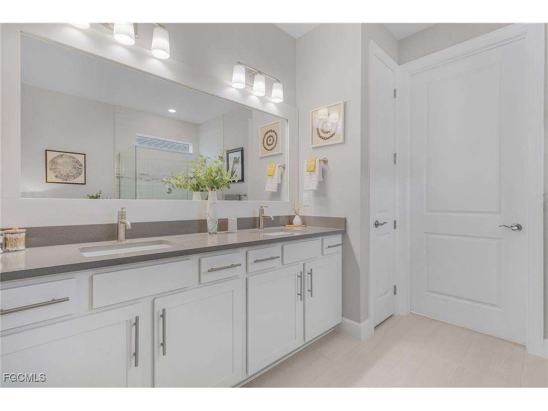 42211 Edgewater Drive Punta Gorda FL 33982 2025021260 image14