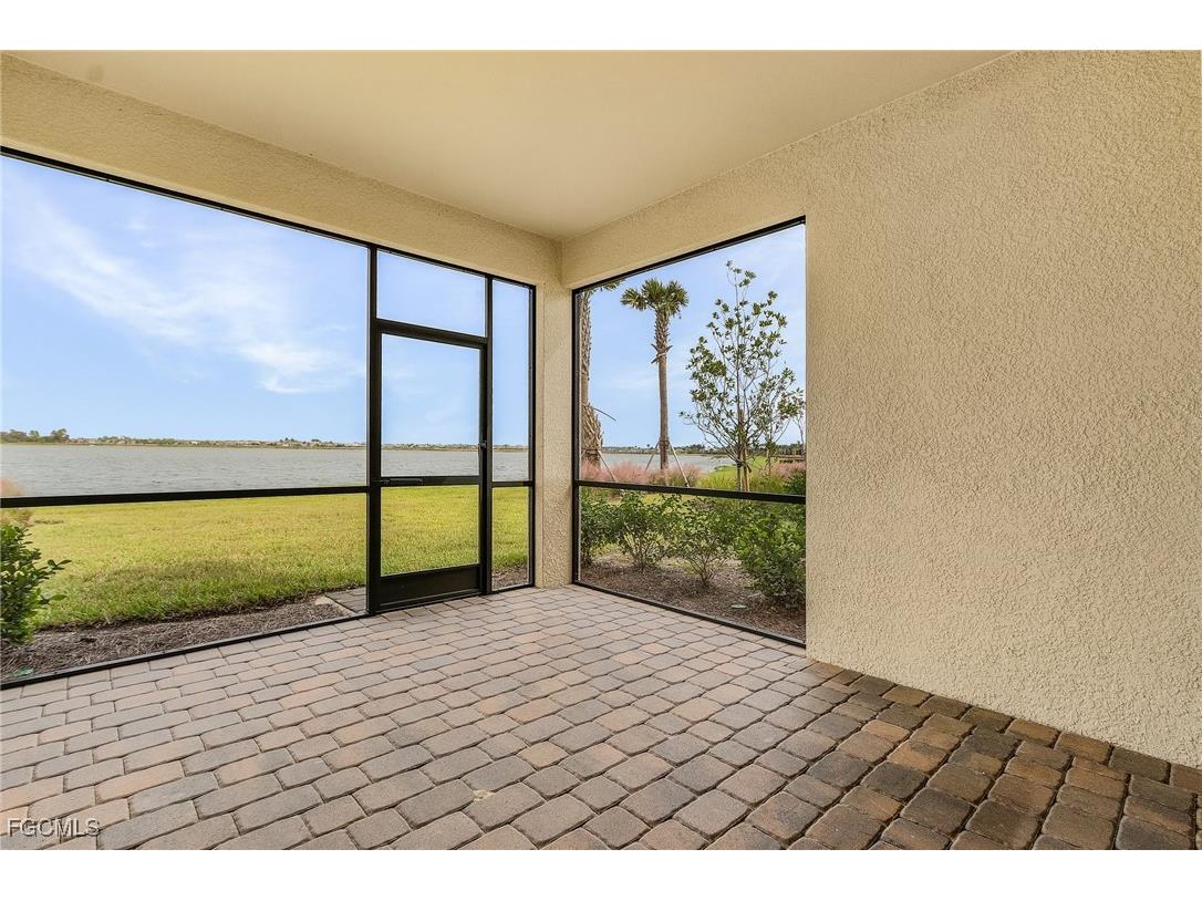 42211 Edgewater Drive Punta Gorda FL 33982 2025021260 image2