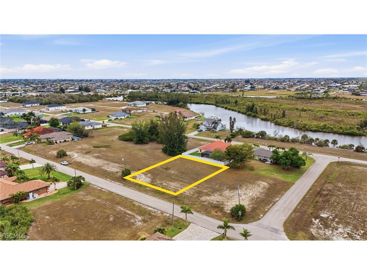 4222 NW 20th Terrace Cape Coral FL 33993 2026013142 image1
