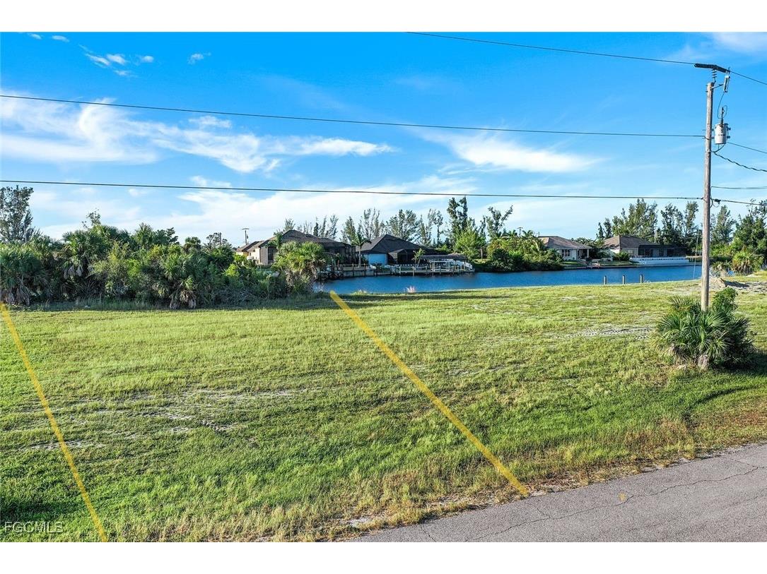 4222 NW 21st Street Cape Coral FL 33993 2025015151 image10