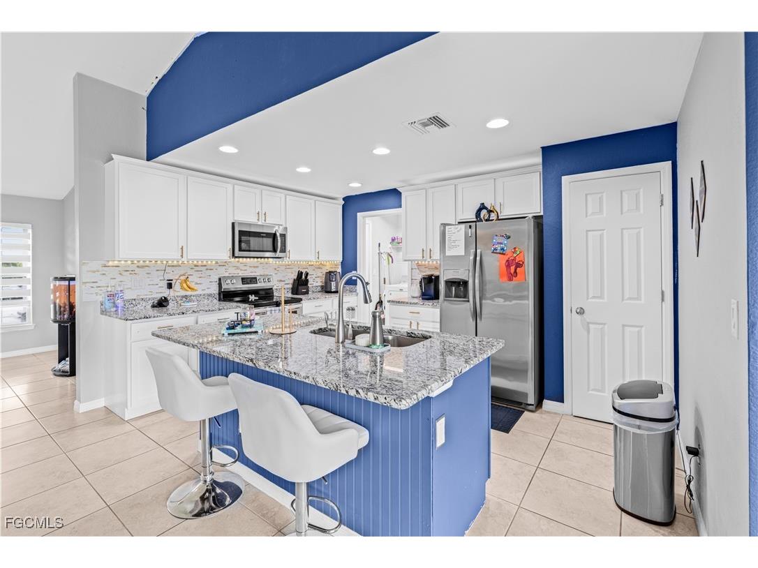 4222 NW 34th Terrace Cape Coral FL 33993 2026001951 image16