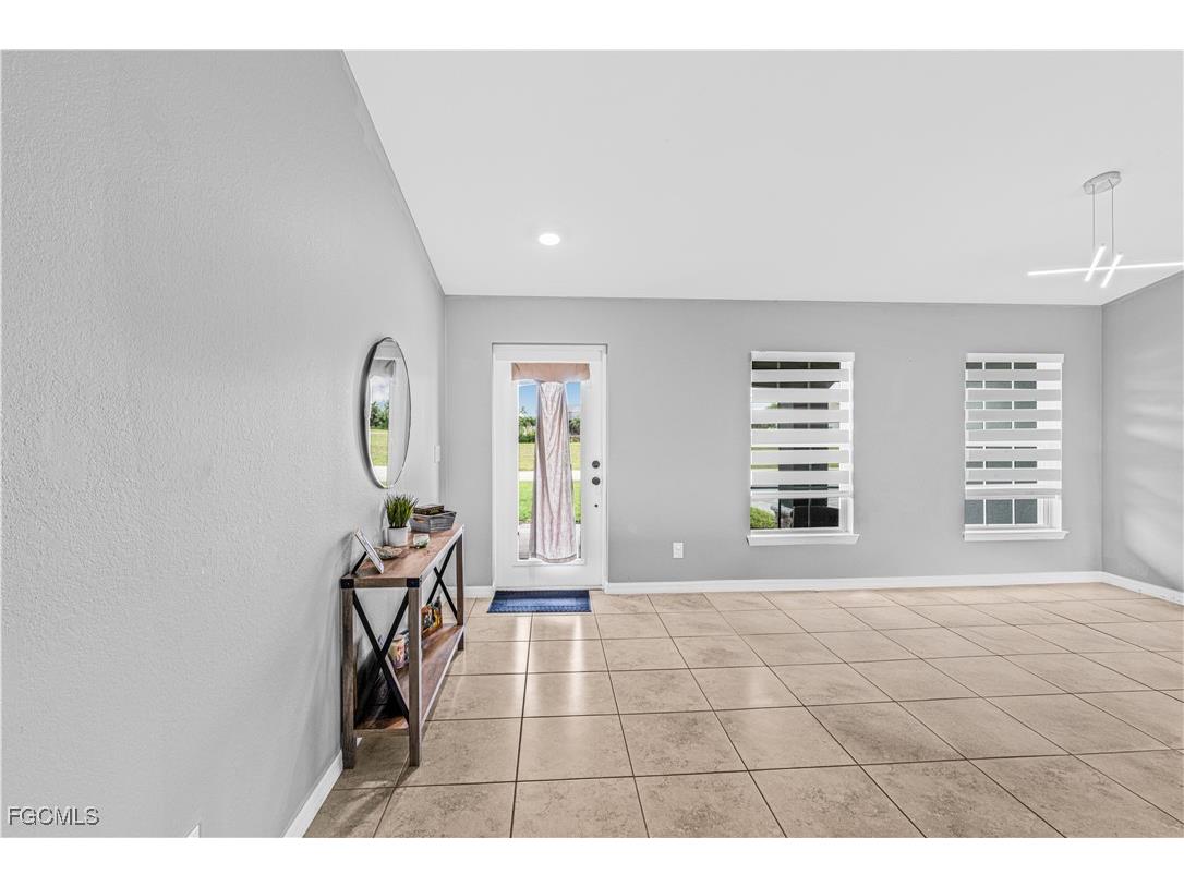 4222 NW 34th Terrace Cape Coral FL 33993 2026001951 image7