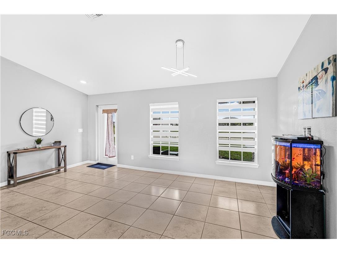 4222 NW 34th Terrace Cape Coral FL 33993 224103942 image8