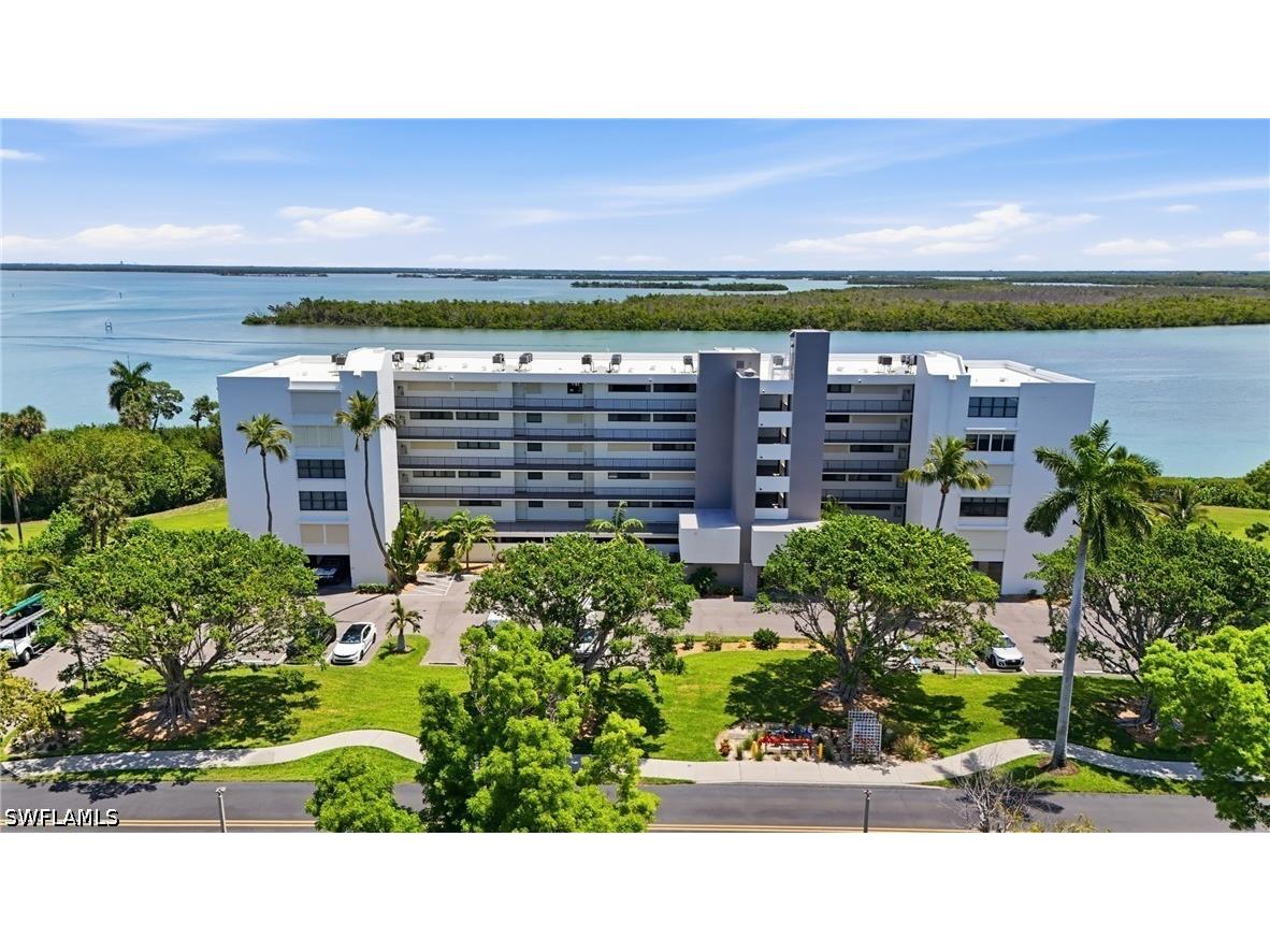 4223 Bay Beach Lane #4F Fort Myers Beach FL 33931 226021515 image2