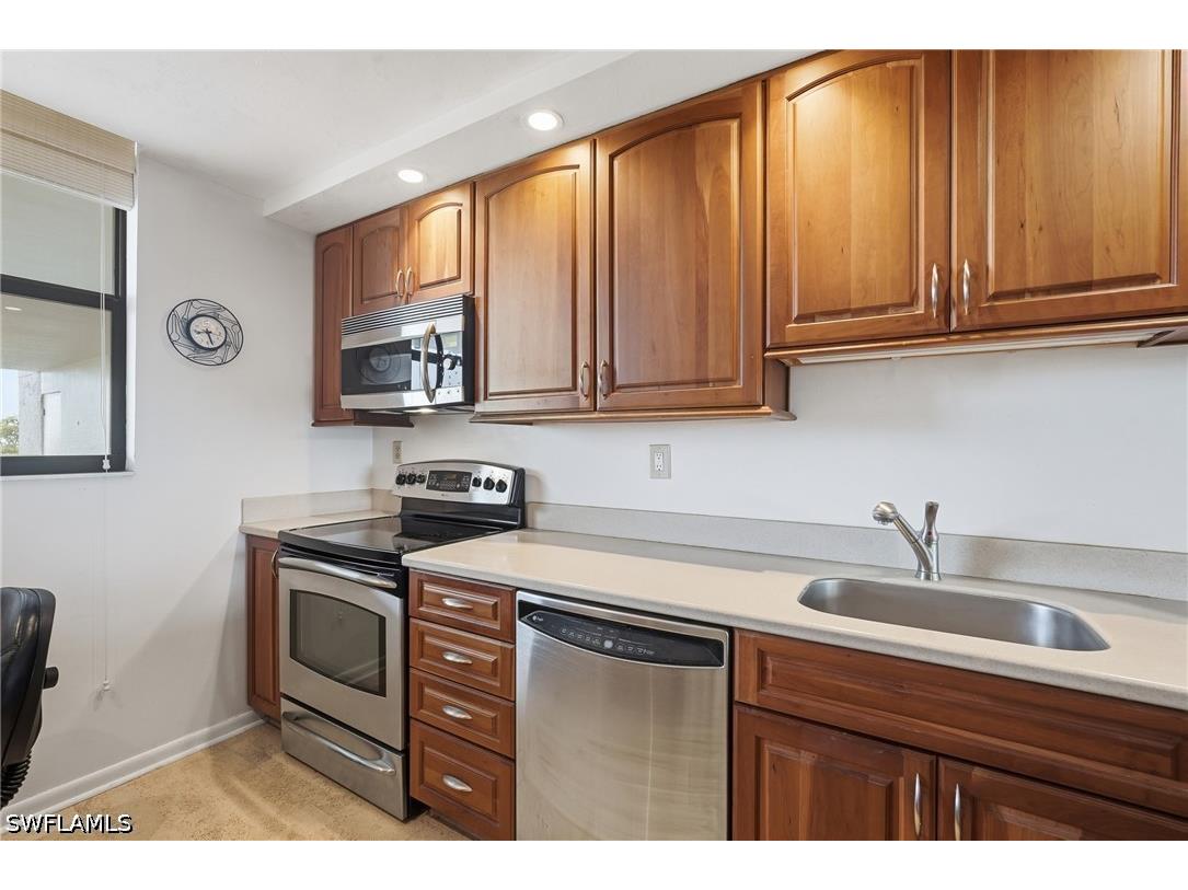 4223 Bay Beach Lane #4F Fort Myers Beach FL 33931 226021515 image5