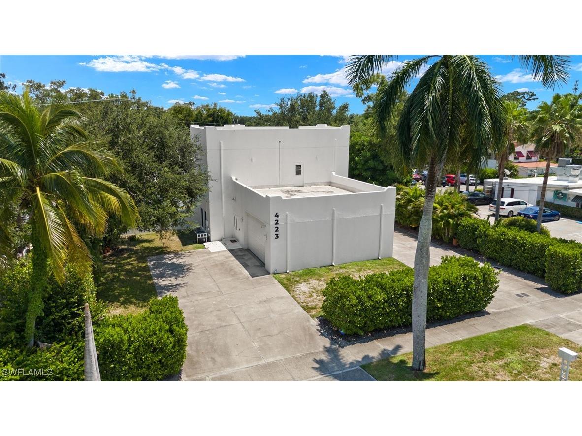 4223 Mcgregor Boulevard Fort Myers FL 33901 224067903 image1