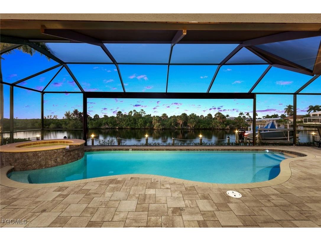 4223 NW 13th Street Cape Coral FL 33993 2025016737 image2