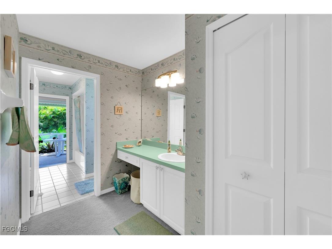 4223 SE 1st Place Cape Coral FL 33904 2025016927 image21