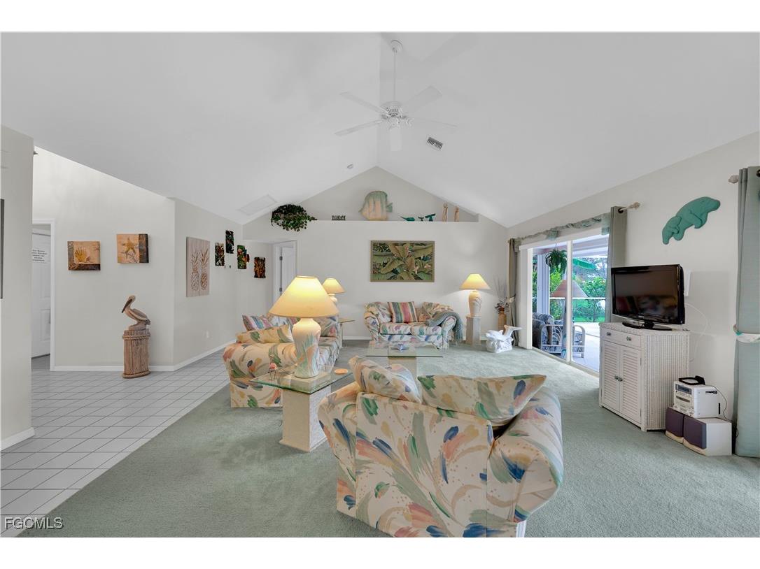 4223 SE 1st Place Cape Coral FL 33904 2025016927 image6