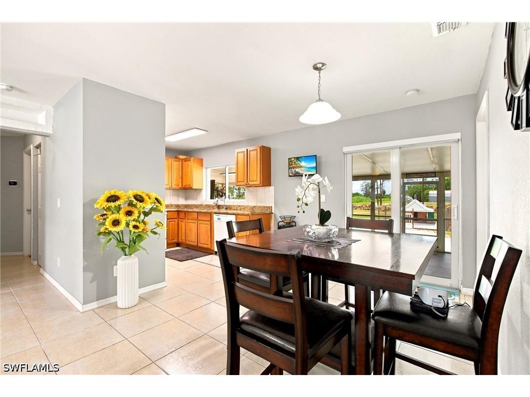 4225 16th Street NE Naples FL 34120 226027281 image17
