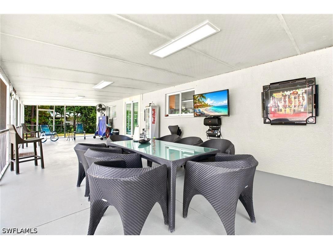 4225 16th Street NE Naples FL 34120 226027281 image38