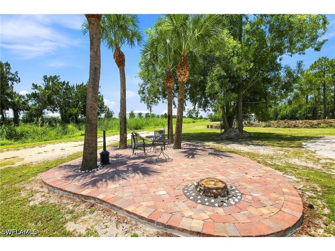 4225 16th Street NE Naples FL 34120 226027281 image43