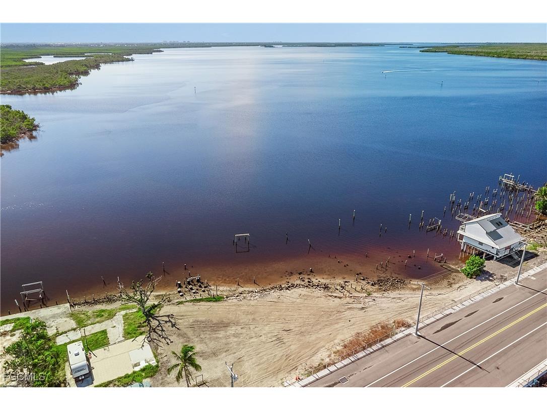 4225-4227 Pine Island Road NW Matlacha FL 33993 2025013557 image16