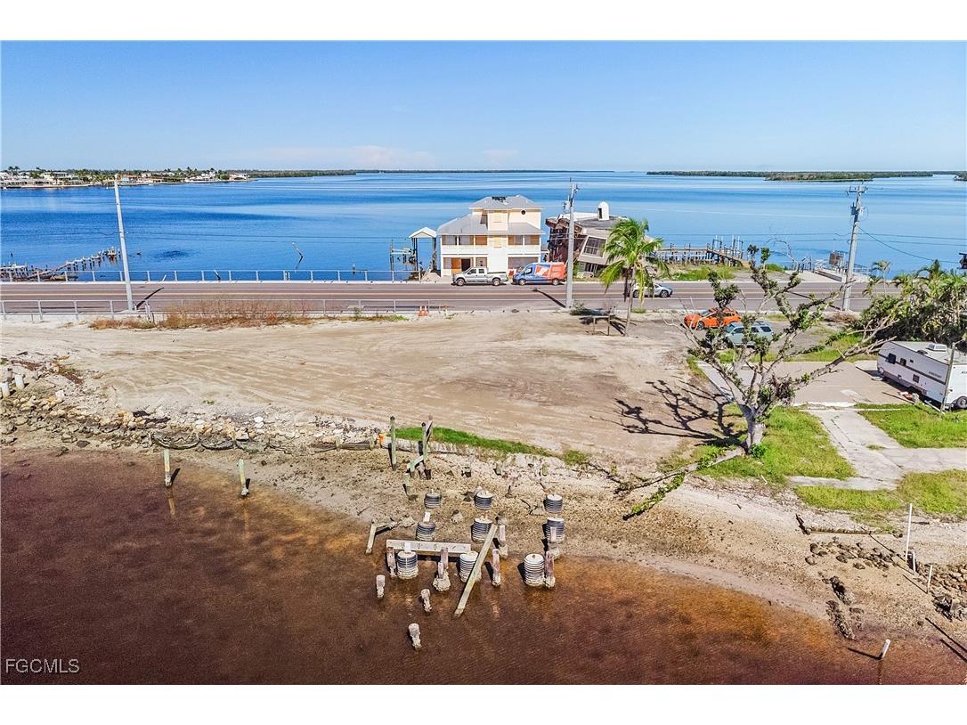 4225-4227 Pine Island Road NW Matlacha FL 33993 2025013557 image20