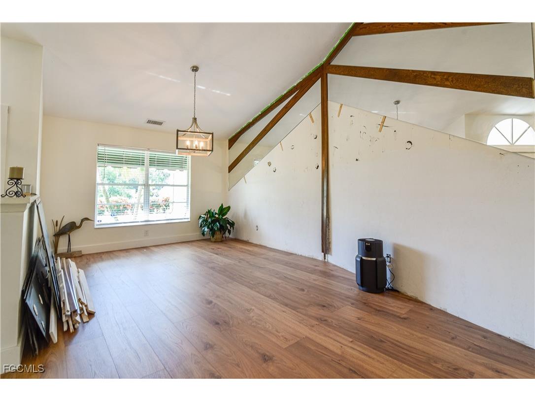 4225 Prestwick Court North Fort Myers FL 33903 2025003182 image5