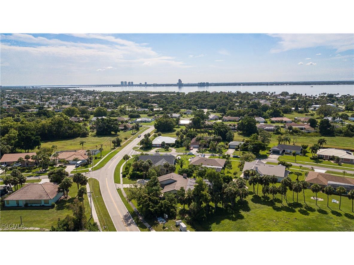 4225 Prestwick Court North Fort Myers FL 33903 2025003182 image50