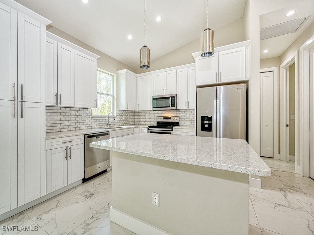 4226 68th Avenue NE Naples FL 34120 226004399 image6