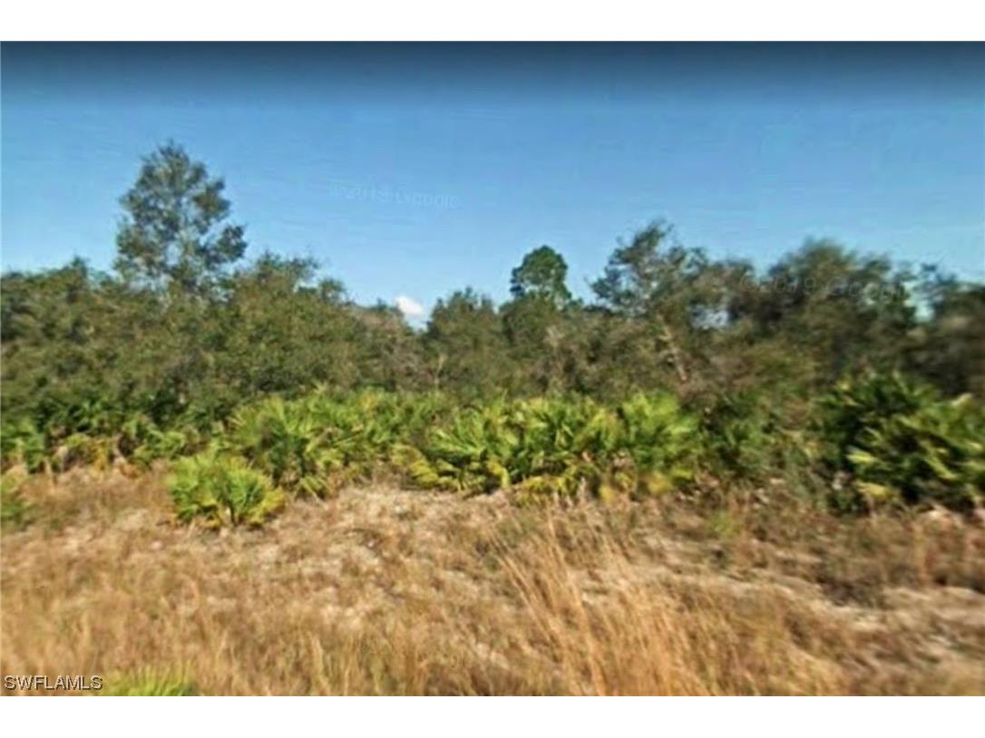 4226 E 27th Street Alva FL 33920 223025803 image1