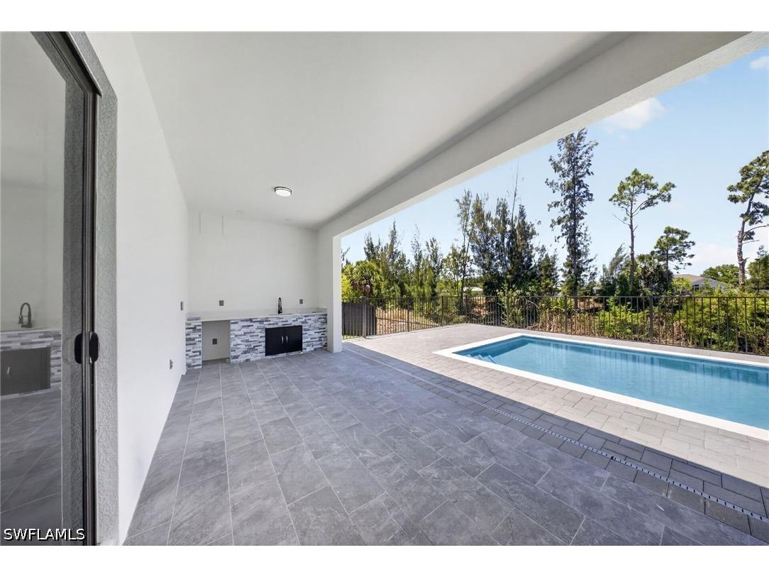 4226 NE 23rd Place Cape Coral FL 33909 226018888 image9