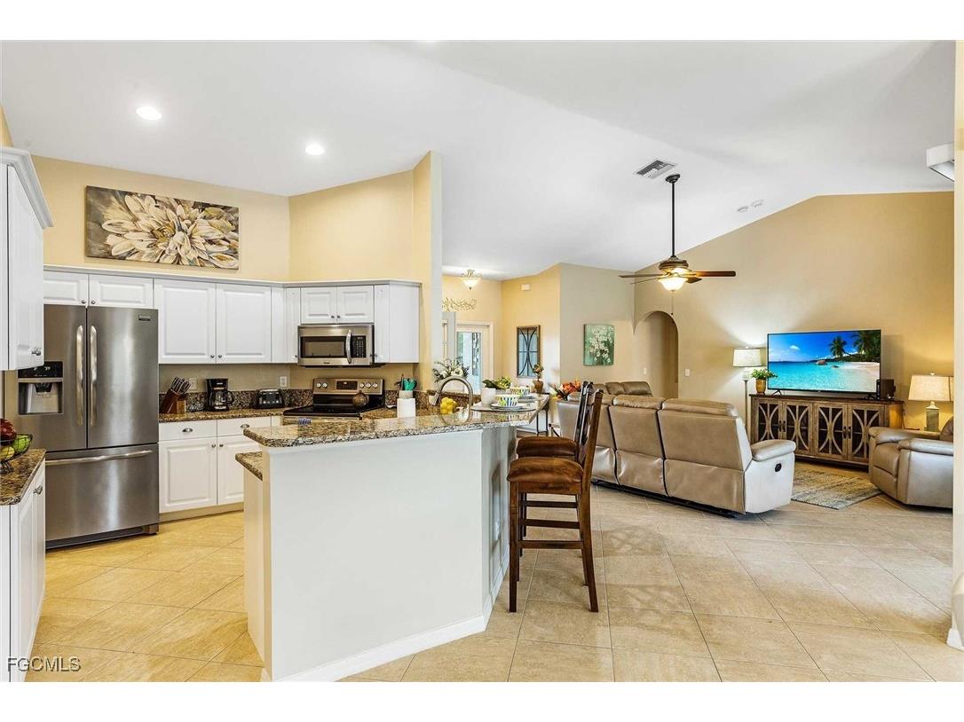 4226 SW 14th Place Cape Coral FL 33914 2025010103 image23