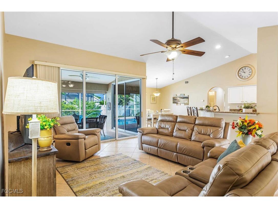 4226 SW 14th Place Cape Coral FL 33914 2025010103 image5