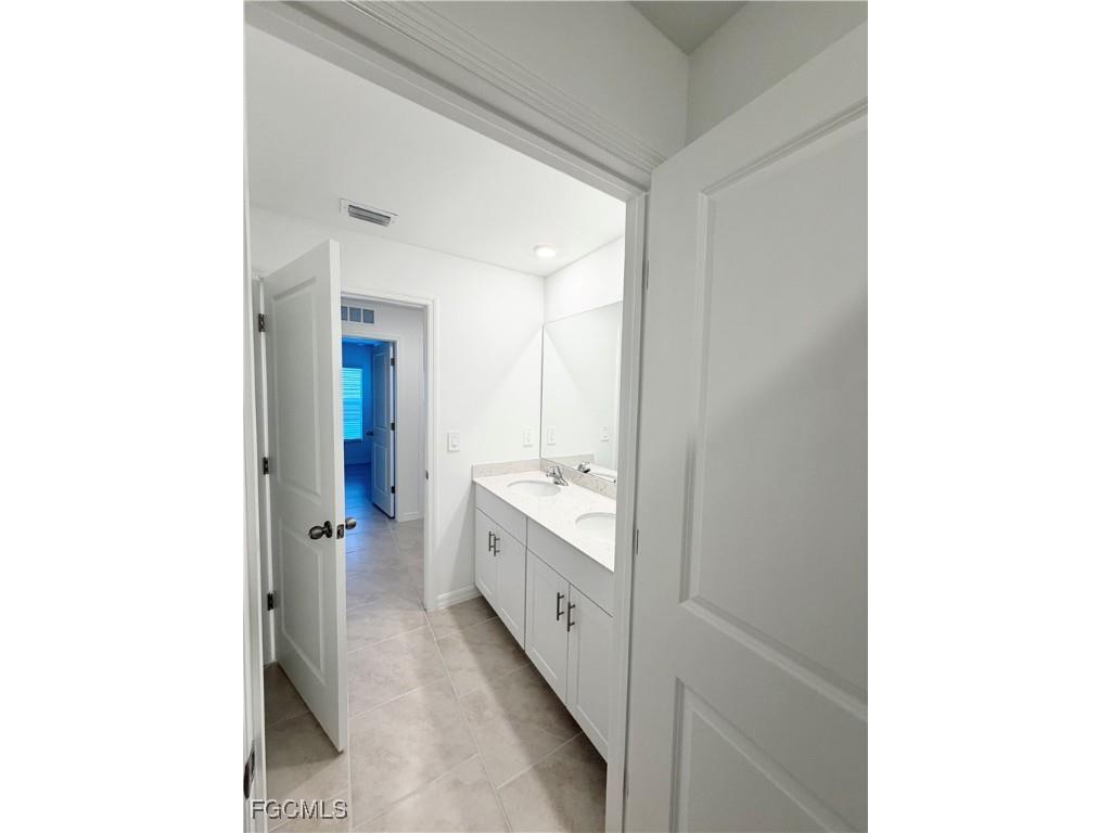 4226 San Felice Lane North Fort Myers FL 33917 2025019499 image10