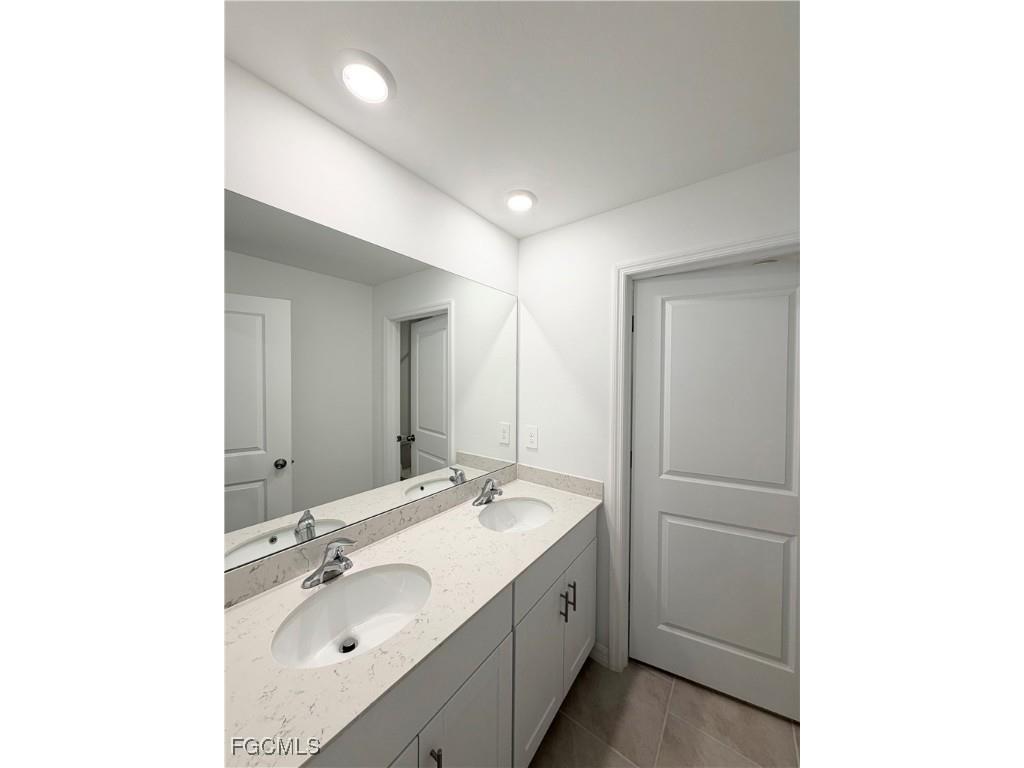 4226 San Felice Lane North Fort Myers FL 33917 2025019499 image12