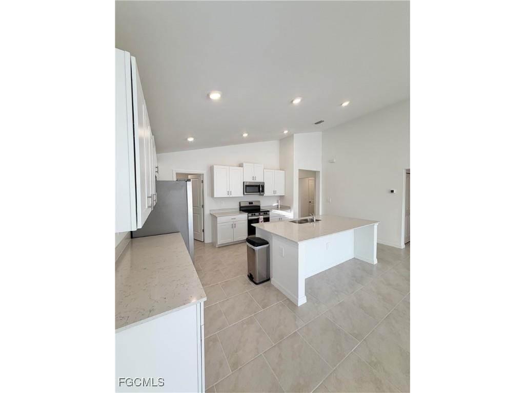 4226 San Felice Lane North Fort Myers FL 33917 2025019499 image18