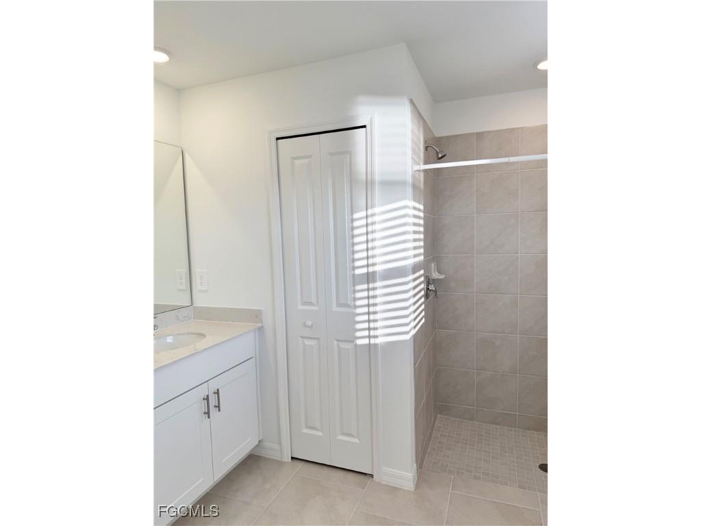 4226 San Felice Lane North Fort Myers FL 33917 2025019499 image5