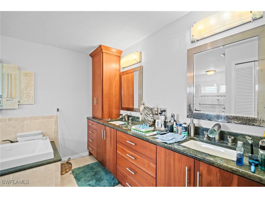 4226 Yarmouth Court North Fort Myers FL 33903 226004647 image24