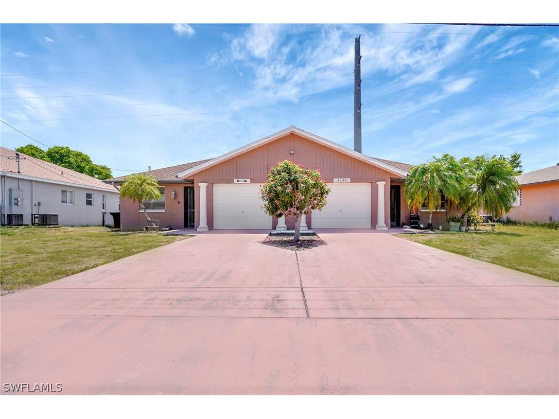 4227-4229 SW Santa Barbara Place Cape Coral FL 33914 224046879 image1
