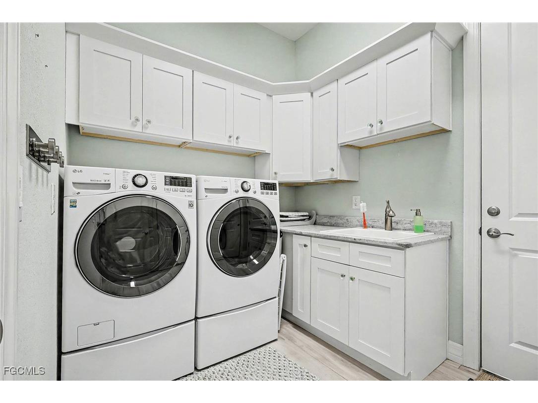 4227 NW 28th Street Cape Coral FL 33993 2025025063 image33