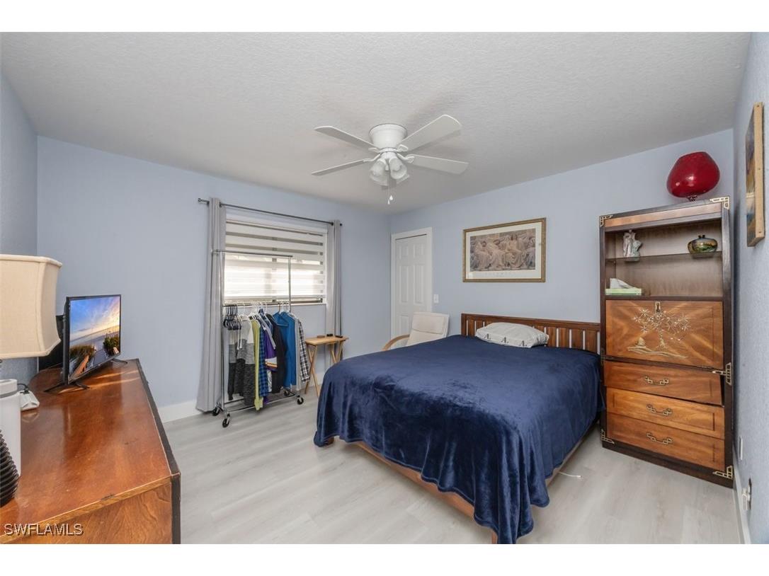 4228 31st Place SW Naples FL 34116 225081968 image18