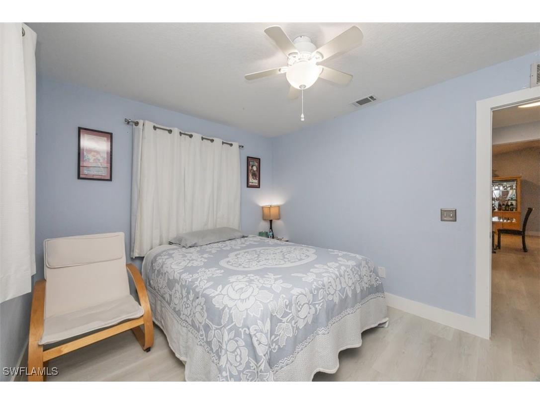 4228 31st Place SW Naples FL 34116 225081968 image19