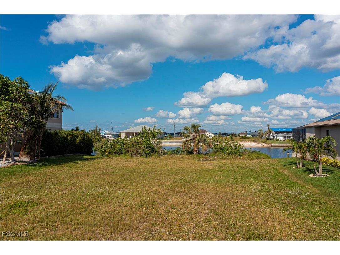 4229 NW 33rd Street Cape Coral FL 33993 2025025121 image13