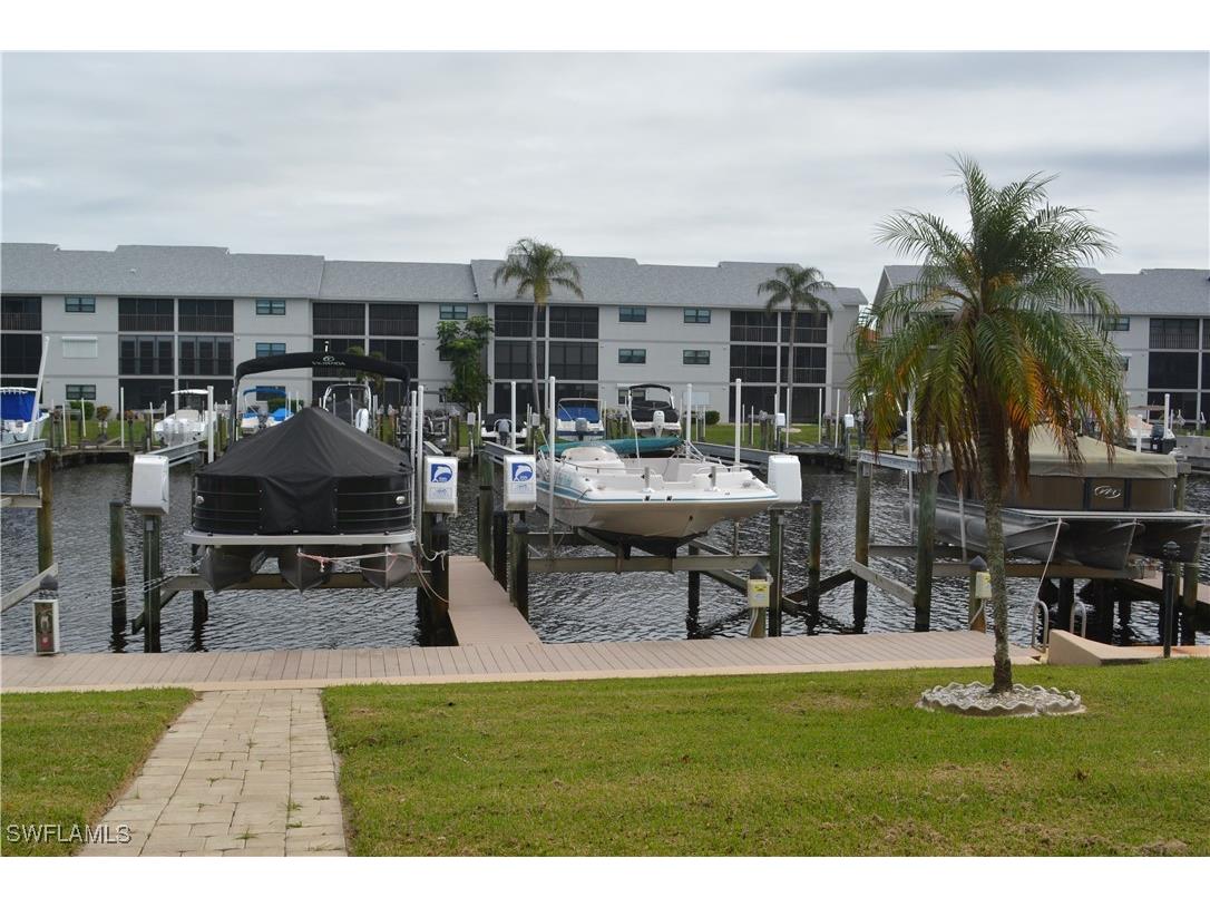 4229 SE 19th Place #1D Cape Coral FL 33904 224084260 image2