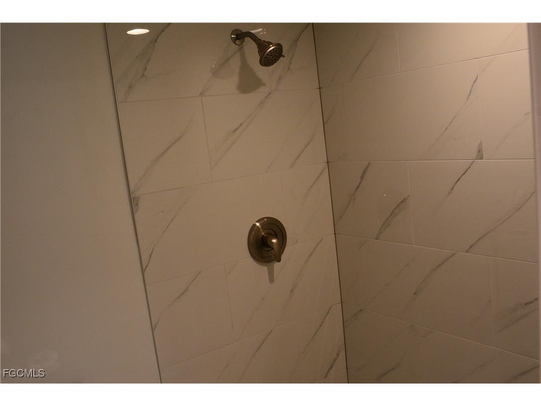 4229 SE 19th Place #1D Cape Coral FL 33904 224084260 image24