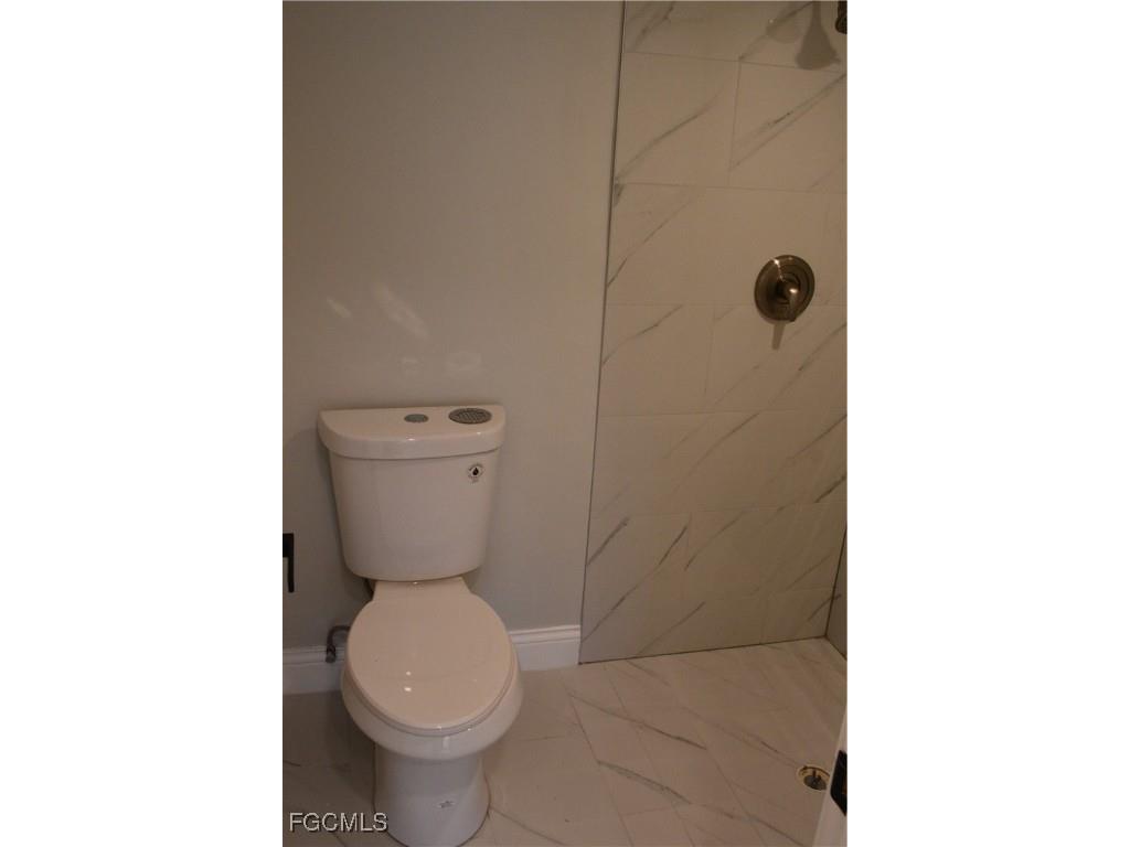 4229 SE 19th Place #1D Cape Coral FL 33904 224084260 image25