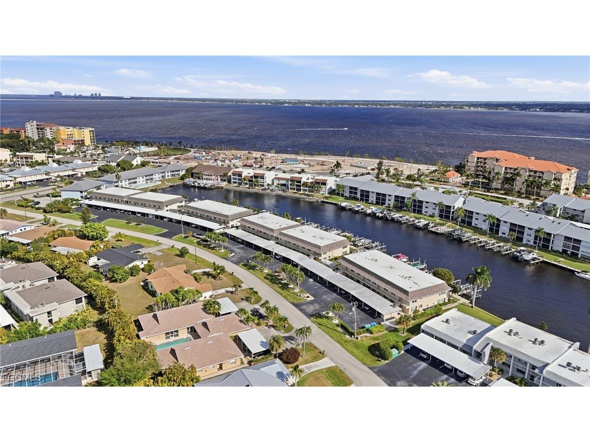 4229 SE 19th Place #2B Cape Coral FL 33904 2025025894 image5
