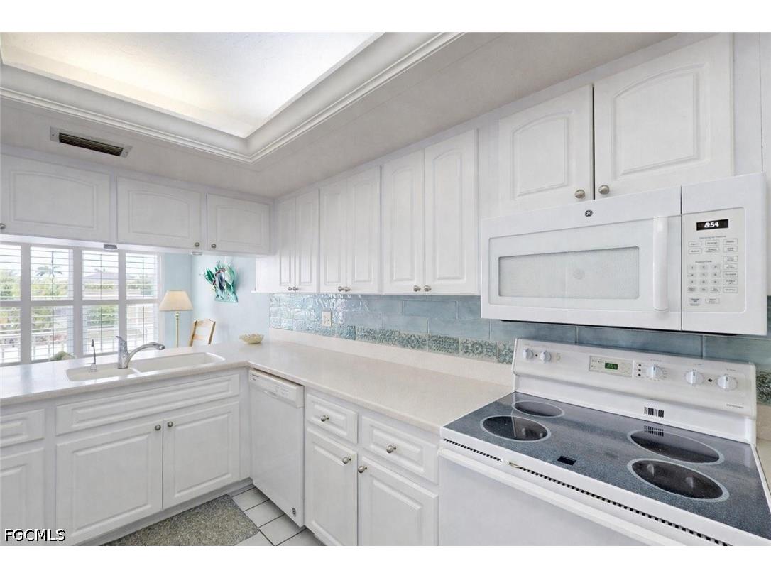 4229 SE 19th Place #2E Cape Coral FL 33904 2026016410 image8