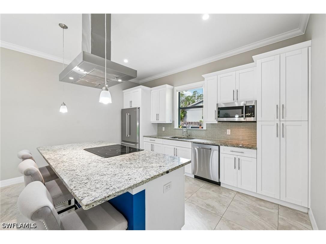 423 14th Avenue NE Naples FL 34120 226021481 image12