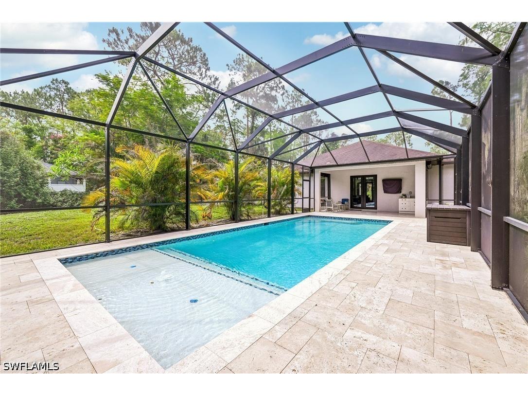 423 14th Avenue NE Naples FL 34120 226021481 image16