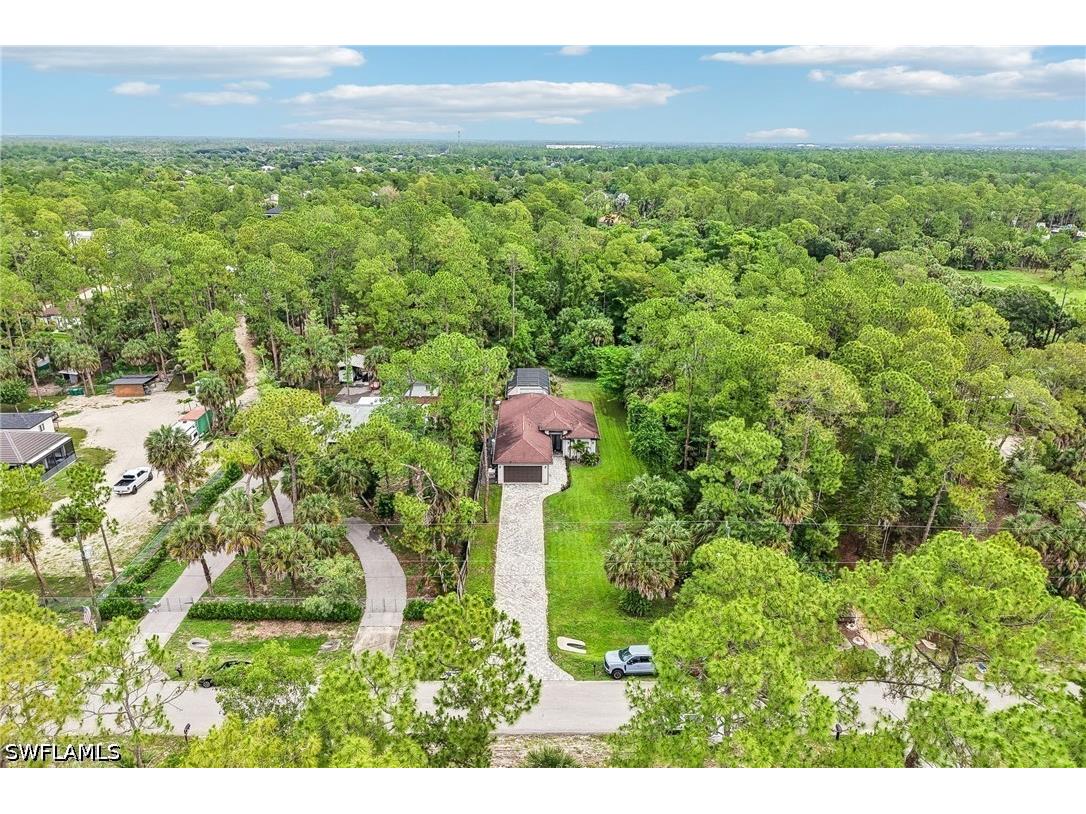 423 14th Avenue NE Naples FL 34120 226021481 image36
