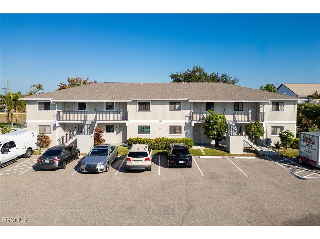 423 Cape Coral Parkway W #102 Cape Coral FL 33914 2025021759 image1